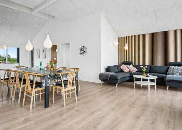 Holiday home Danika - 650m From The Sea By Interhome Nedre Lysabild