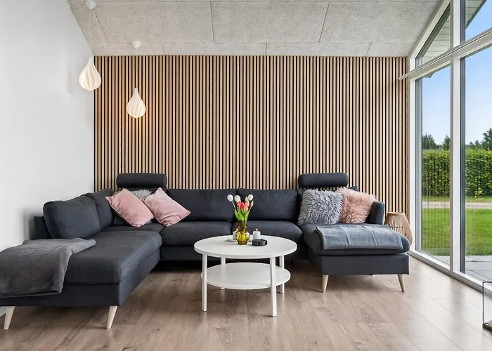 Holiday home Danika - 650m From The Sea By Interhome